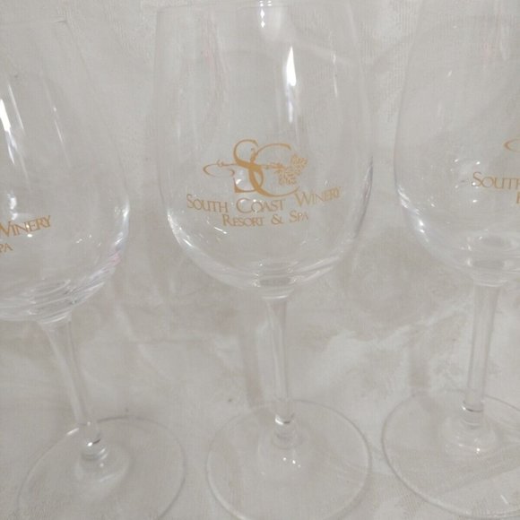 South Coast Winery Resort & Spa 4 Crystal Wine Glass 7"1/2 - Picture 4 of 12